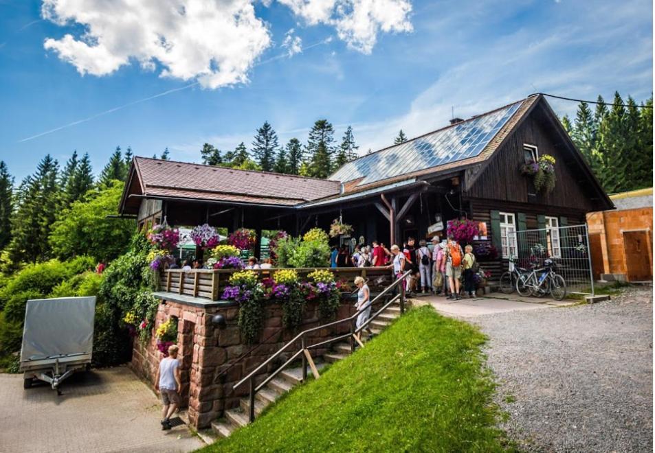 Ferienwohnung Am Enzufer Mit Balkon In Bad Wildbad Im Schwarzwald Exteriér fotografie